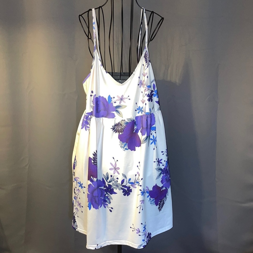 NWOT. Woman’s spaghetti strap dress. size 1XL. - Picture 1 of 6